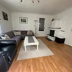 Family Near Oslo Free Parking Лиллештром