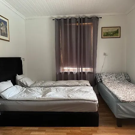 Family With Parking Possibility Séjour chez l'habitant Lillestrøm