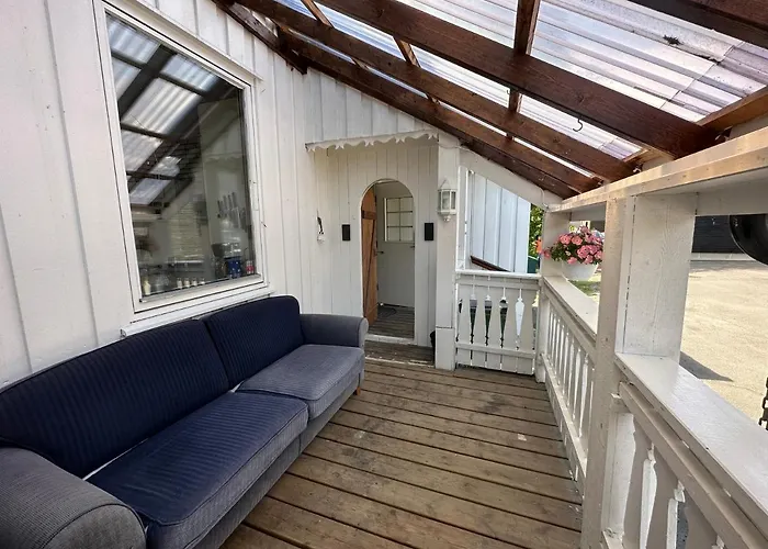 Family With Parking Possibility *