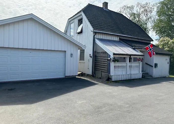 Habitación en casa particular Family Near Oslo Free Parking Lillestrøm